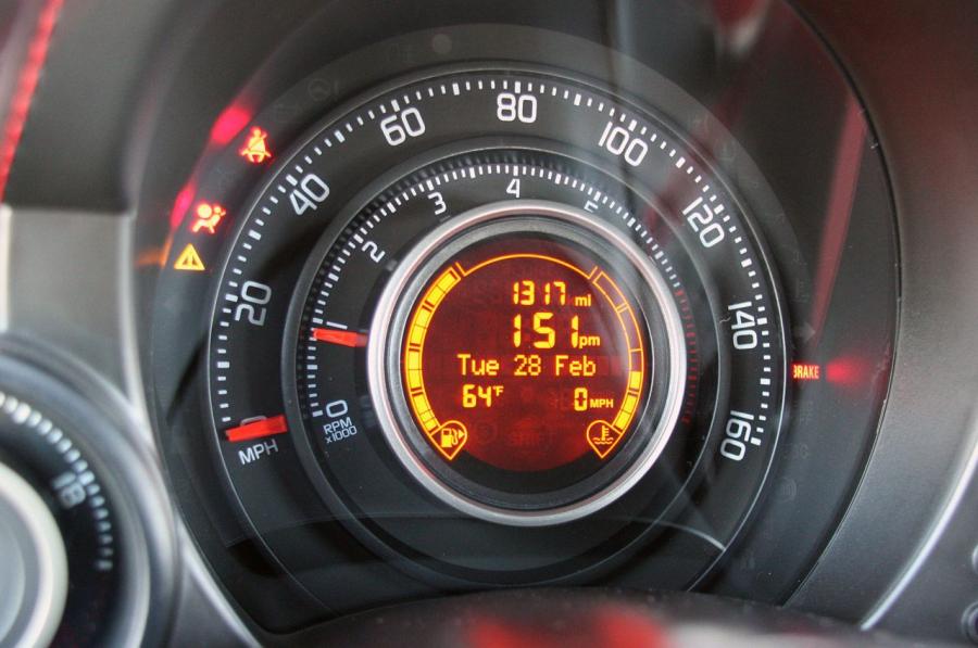  Fiat 500 Abarth 2012 года  (фото 60 из 121)